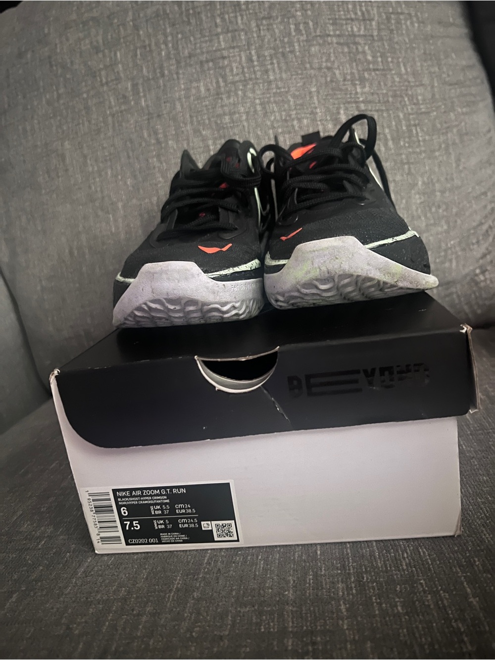 Nike women Athletic Running Shoes in Black with Red and Light Gray Accents